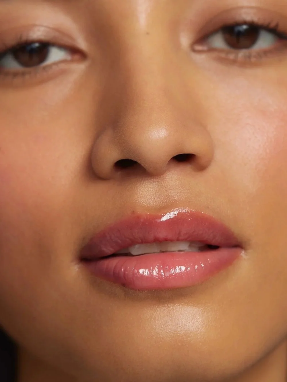 Merit lightweight lip